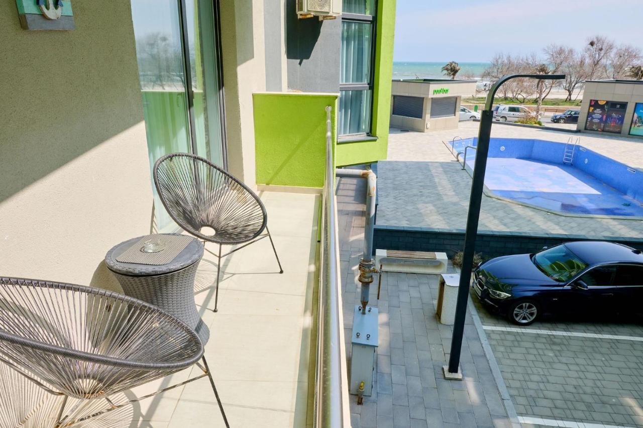 Maya Apartment- Spa N Pools Beach Resort Mamaia Dış mekan fotoğraf