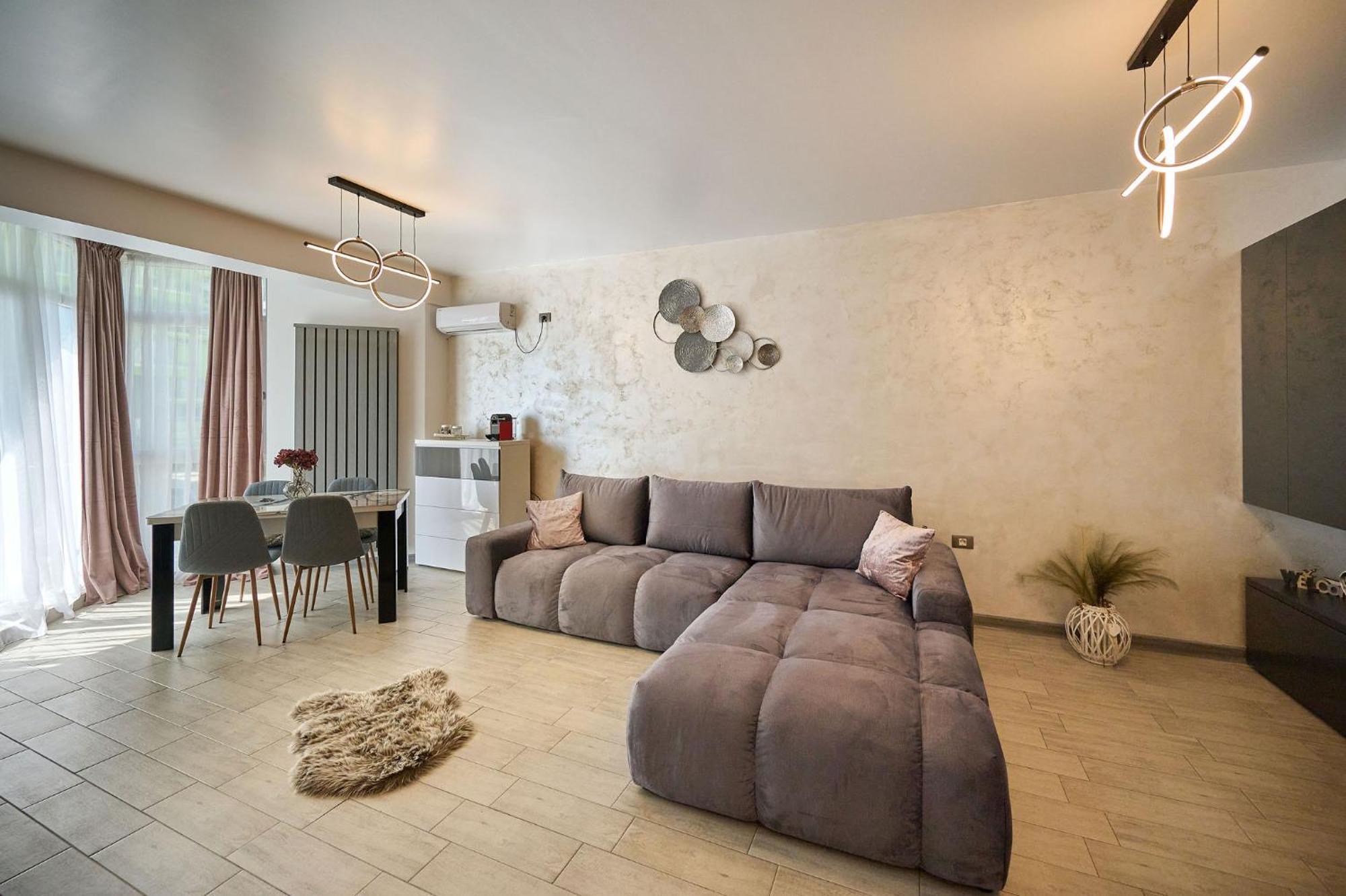 Maya Apartment- Spa N Pools Beach Resort Mamaia Dış mekan fotoğraf